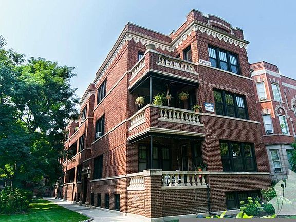 3rd image of 2516 N Kedzie Blvd