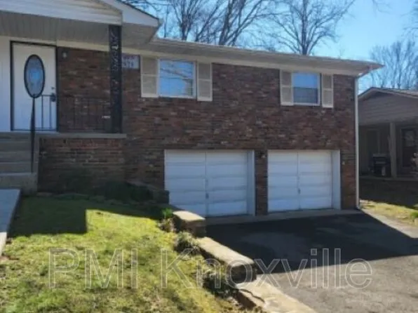2628 Emoriland Blvd, Knoxville, TN 37917