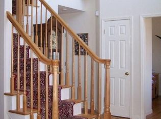 17 Long View Dr, Unionville, NY 10988