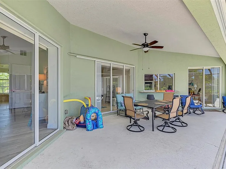 900 Park Place Dr — Photo 14