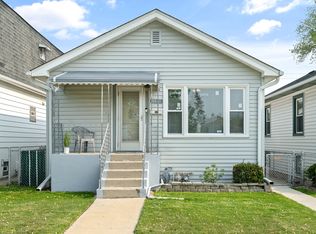 8641 Lyndale St, River Grove, IL 60171