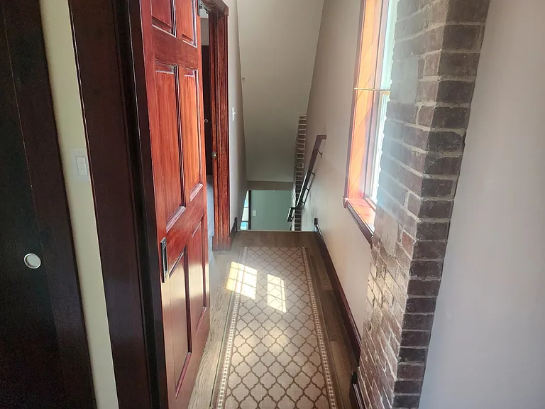 13 Blackiston Ave — Photo 9