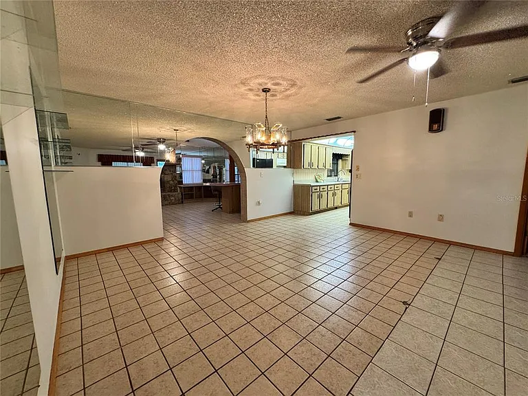 8225 E Highway 25 — Photo 26