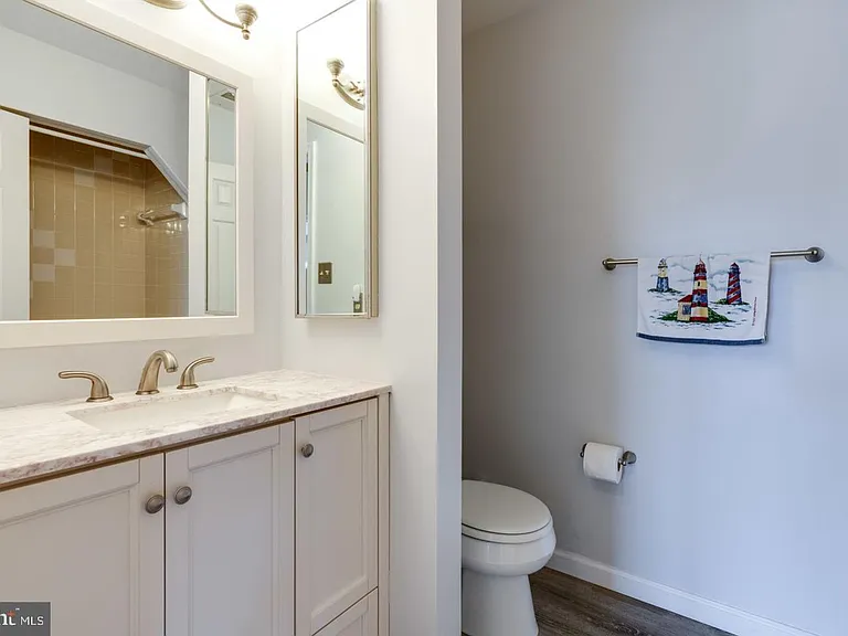 8019 Daffodil Ct — Photo 28