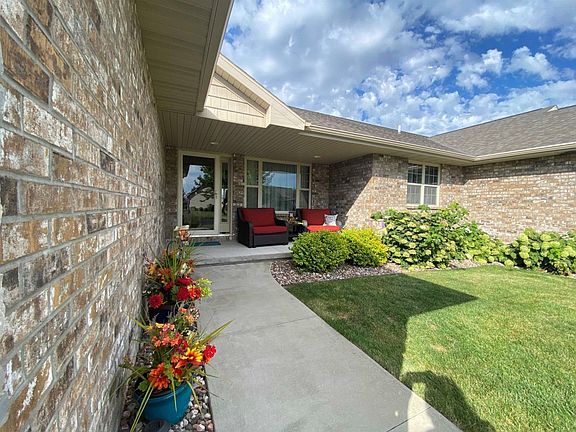 3rd image of 1071 Misty Meadow Cir #2