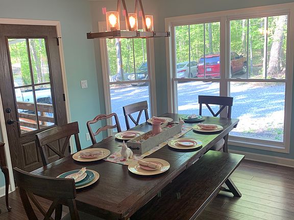 Large natural light dining