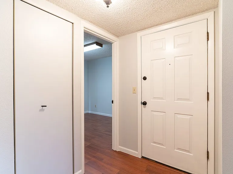 3329 NE 162nd Ave — Photo 5