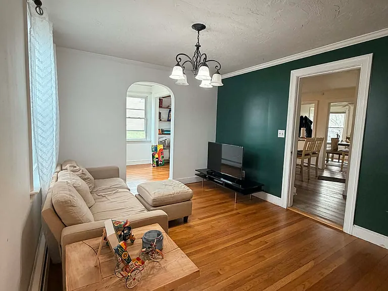 58 Farrar Ave — Photo 32
