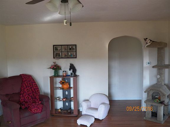 5th image of 51969 Brighton Dr