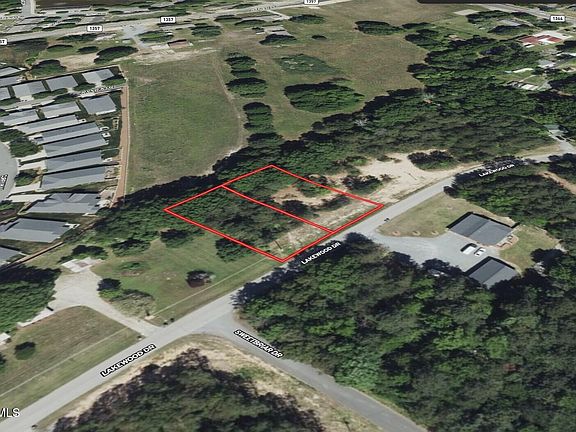 3rd image of 230 Lakewood Drive