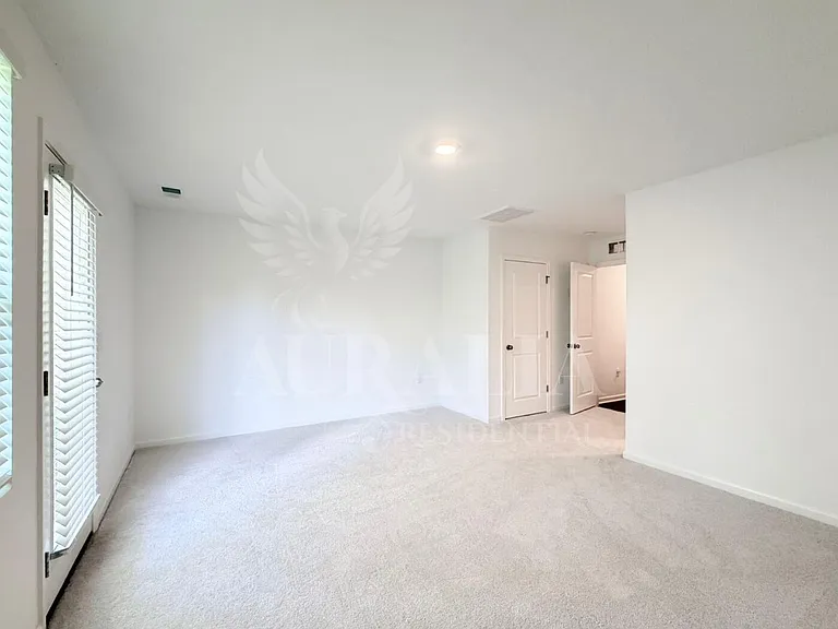 3611 Elm Grove Ln — Photo 7