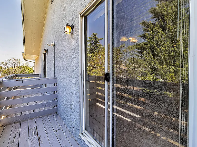 4032 N Viewpoint Dr #D — Photo 9