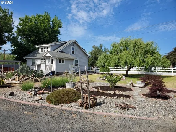 160 NW Heisler St, Dufur, OR 97021