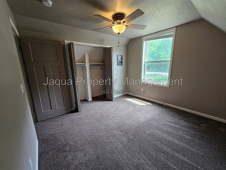 10578 Stadium Dr — Photo 16