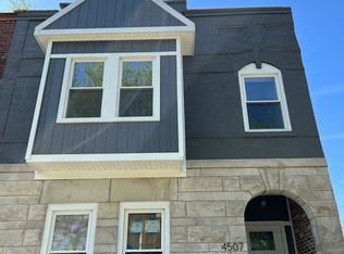 4507 W Congress Pkwy, Chicago, IL