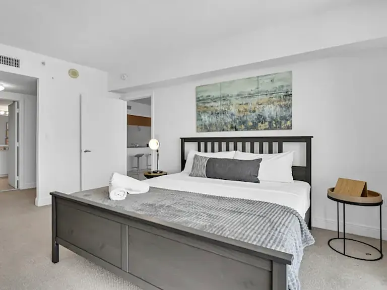 1750 N Bayshore Dr #5310 — Photo 17