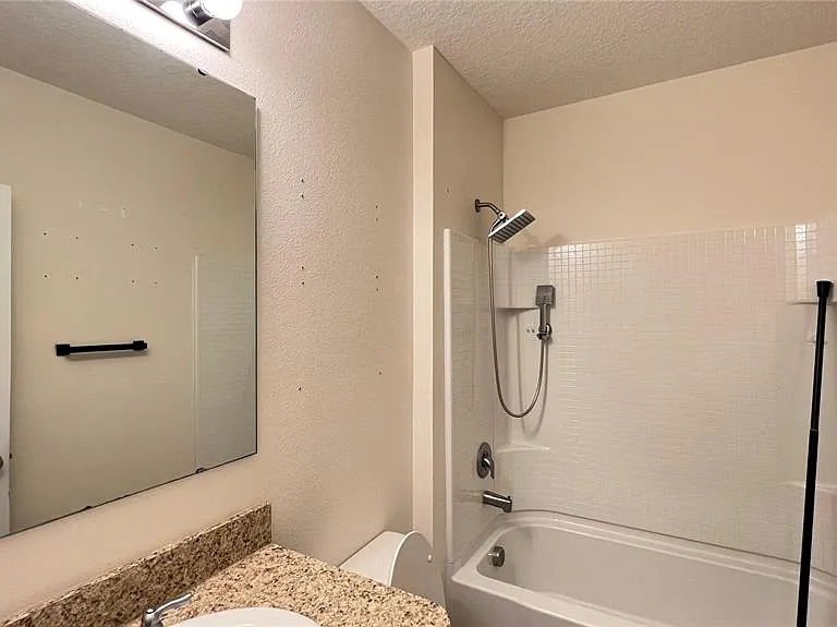 9017 Alba Ln — Photo 33