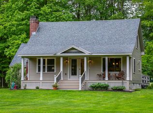 390 Tiffany Ln, Pawlet, VT 05761
