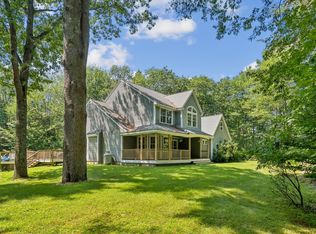 10 Windsor Post Rd, Freeport, ME 04032