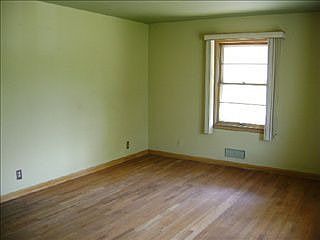 3rd image of 3108 12th Ave