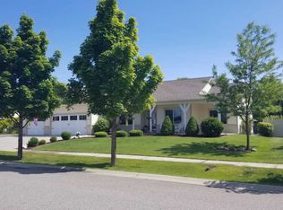 6616 W Bent Grass Ln, Rathdrum, ID 83858