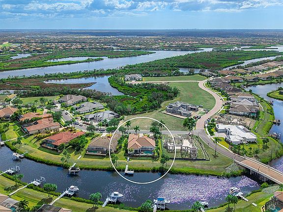 4th image of 11708 Rive Isle Run