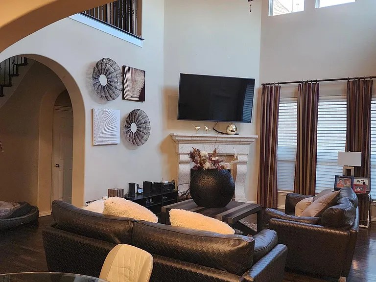 10082 Drawbridge Dr — Photo 11