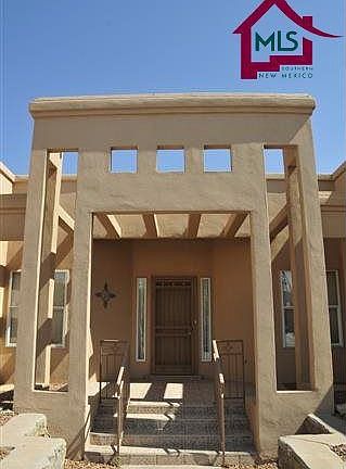 2nd image of 1901 Desert Greens Dr
