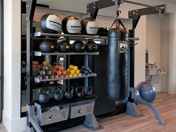 271 West 47th Street image 11 of 18