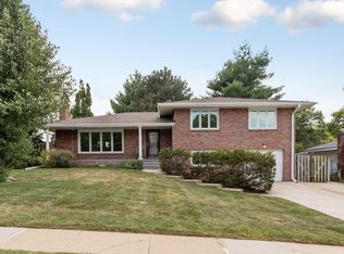 4505 Monroe St, Omaha, NE 68117