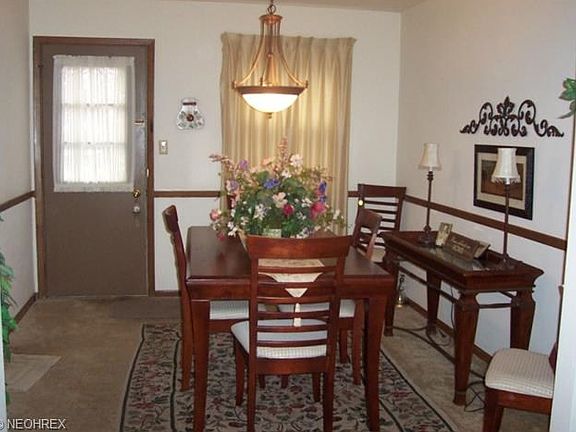 4th image of 3170 Heatherbrae Dr