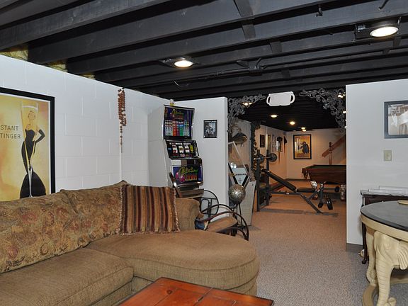 Lower rec room