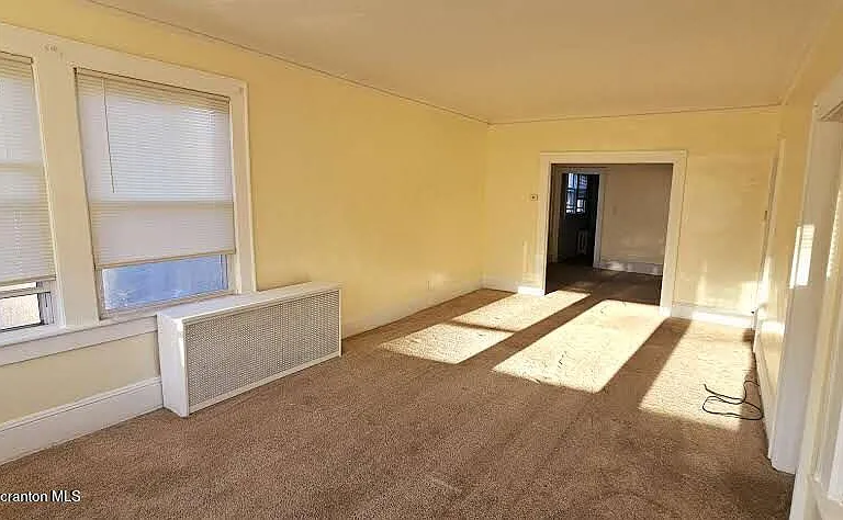 611 Colfax Ave — Photo 2