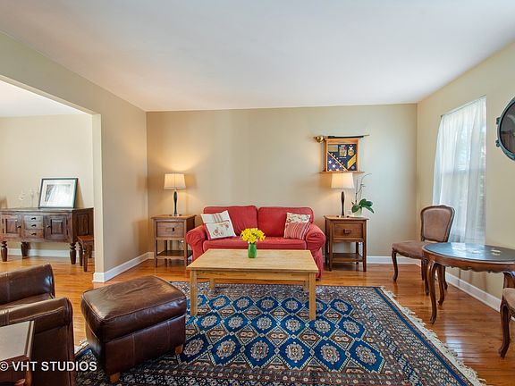 3rd image of 2165 N Millstone Dr