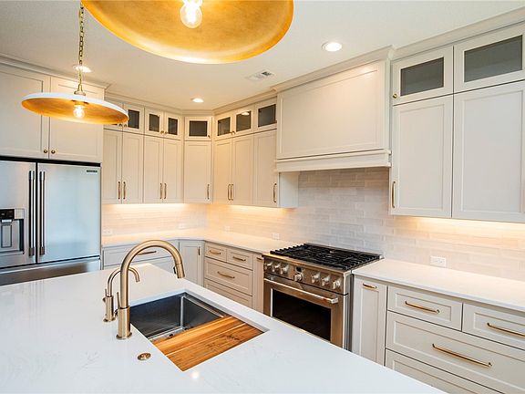 5th image of 5620 Brighton Rd