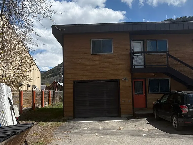 1200 Gregory Ln #1210 — Photo 1