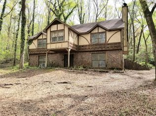 375 Busch Hill Dr, Wetumpka, AL 36093