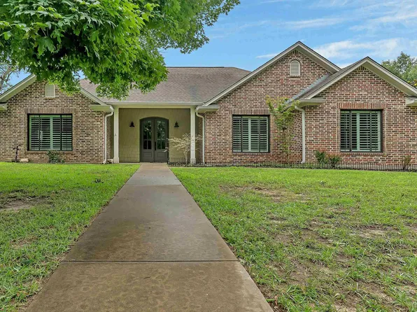 2671 County Road 377 W, Henderson, TX 75654