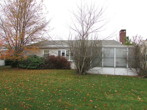 3rd image of 187 Westbrook Dr