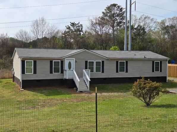 525 Jefferson Trce, Dalton, GA 30721