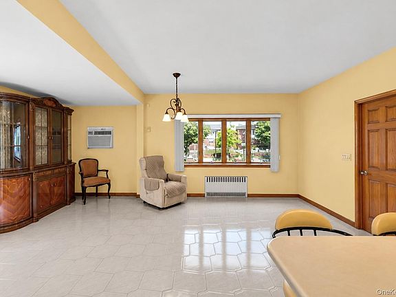 4th image of 4304 149th Street