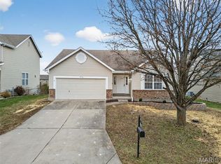 1916 Briarfield Dr, Lake Saint Louis, MO 63367