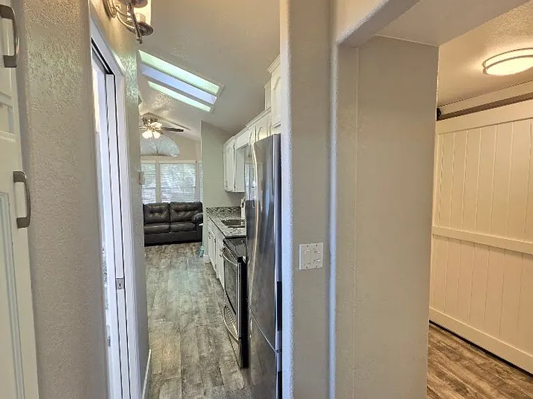 45 Cottonwood Ln — Photo 16