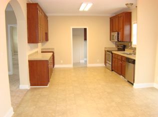 285 Red Barn Ln, Rocky Mount, NC 27801