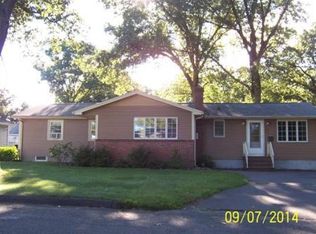 116 9th Ave, Chicopee, MA 01020