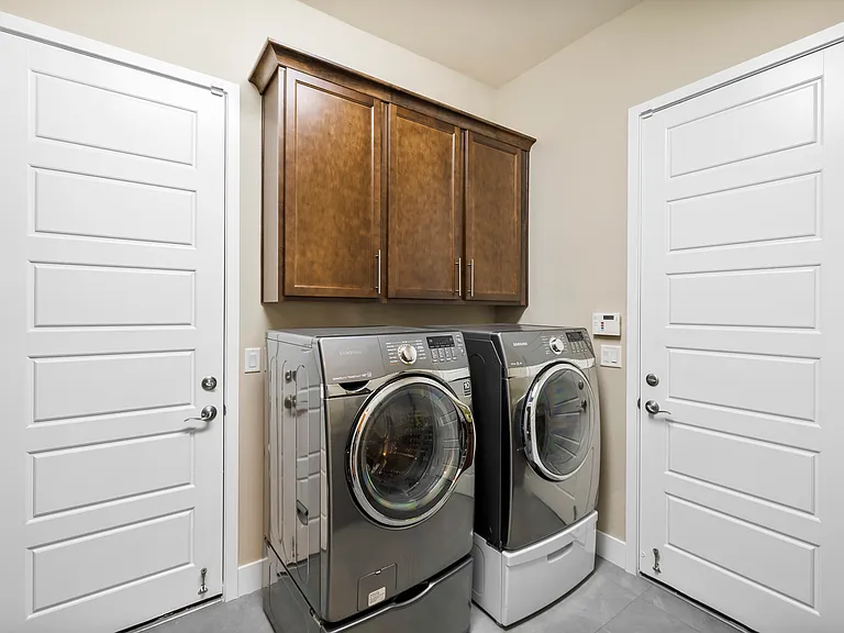 8396 Sweetwater Creek Way — Photo 49