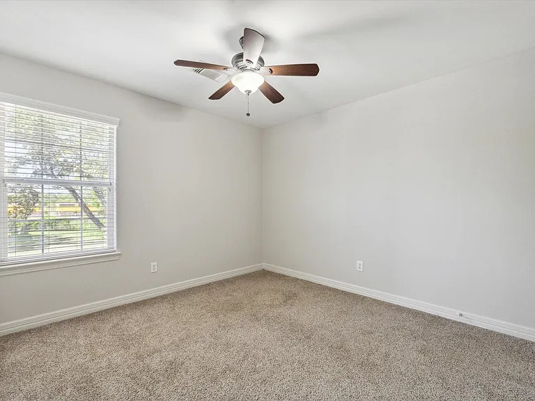 2624 Detering St — Photo 15