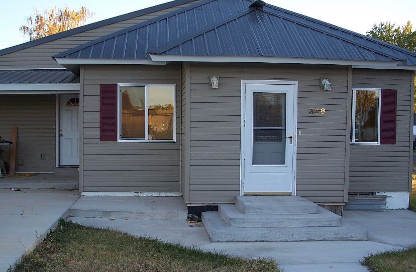 Cute 3 bed 2 bath home