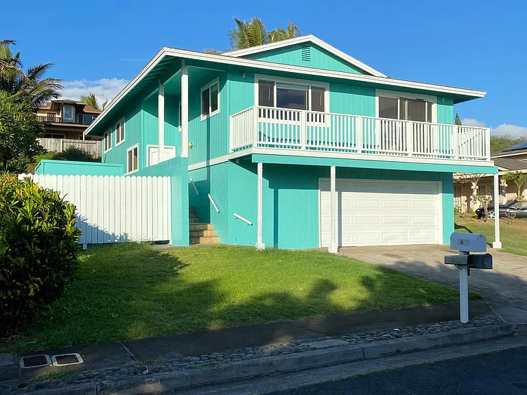 1433 N Hiahia Pl — Photo 2