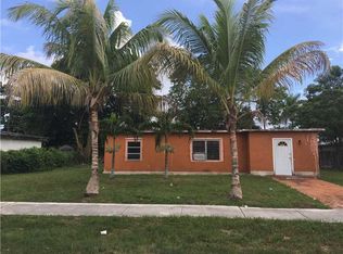 15480 Hayes Ln, Homestead, FL 33033